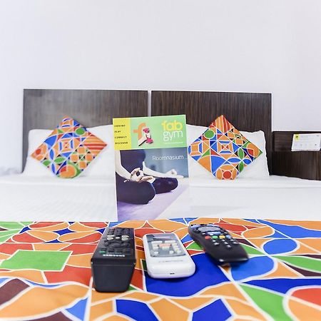 Fabhotel Savoy Suites Mumbai Airport Екстериор снимка