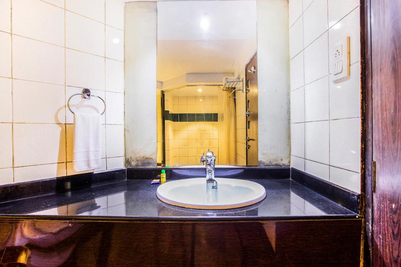 Fabhotel Savoy Suites Mumbai Airport Екстериор снимка
