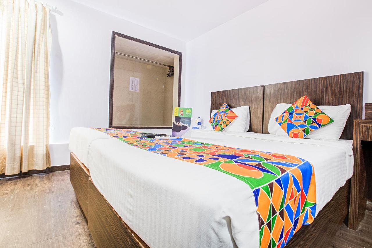 Fabhotel Savoy Suites Mumbai Airport Екстериор снимка